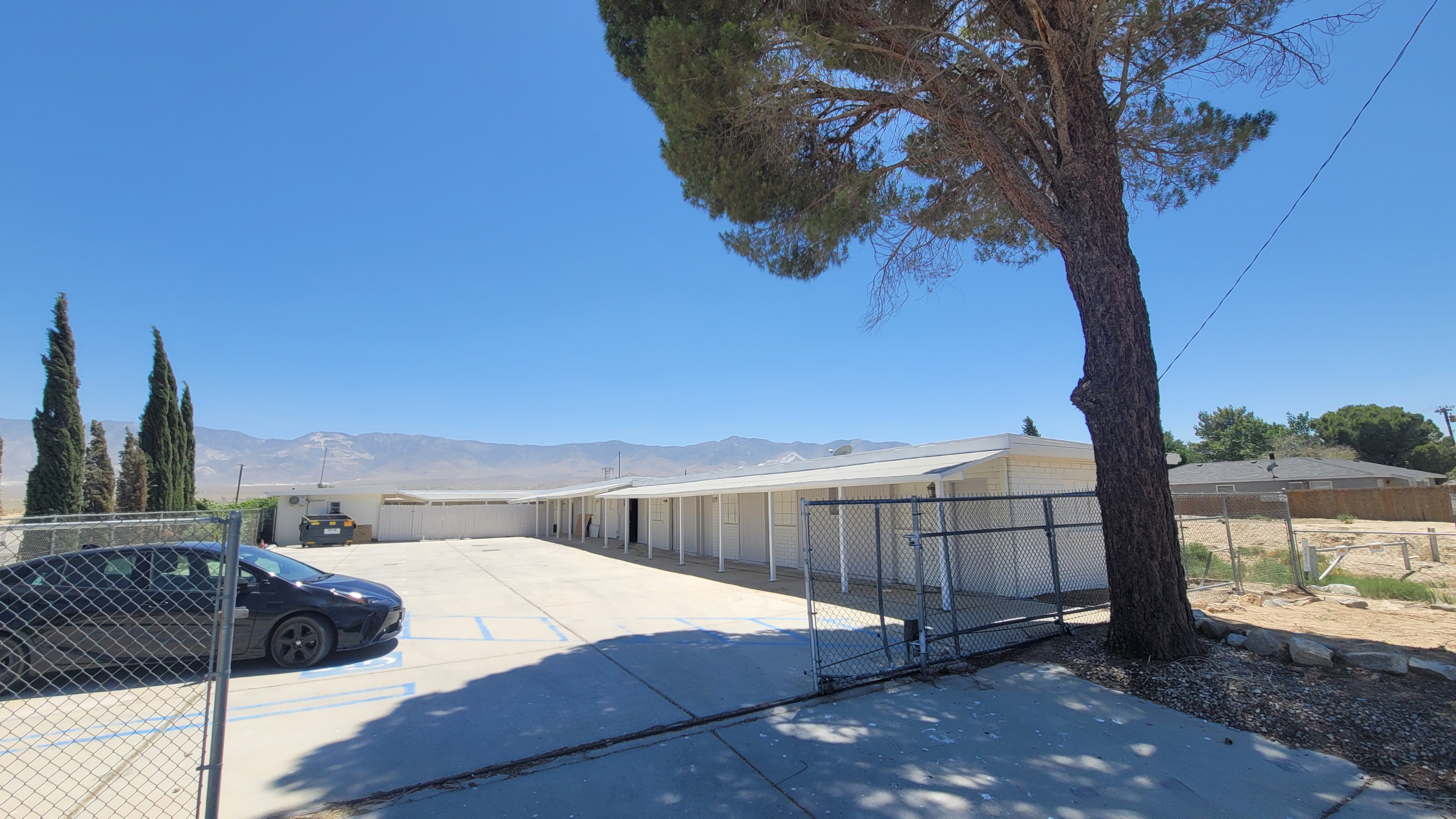 Property thumbnail image